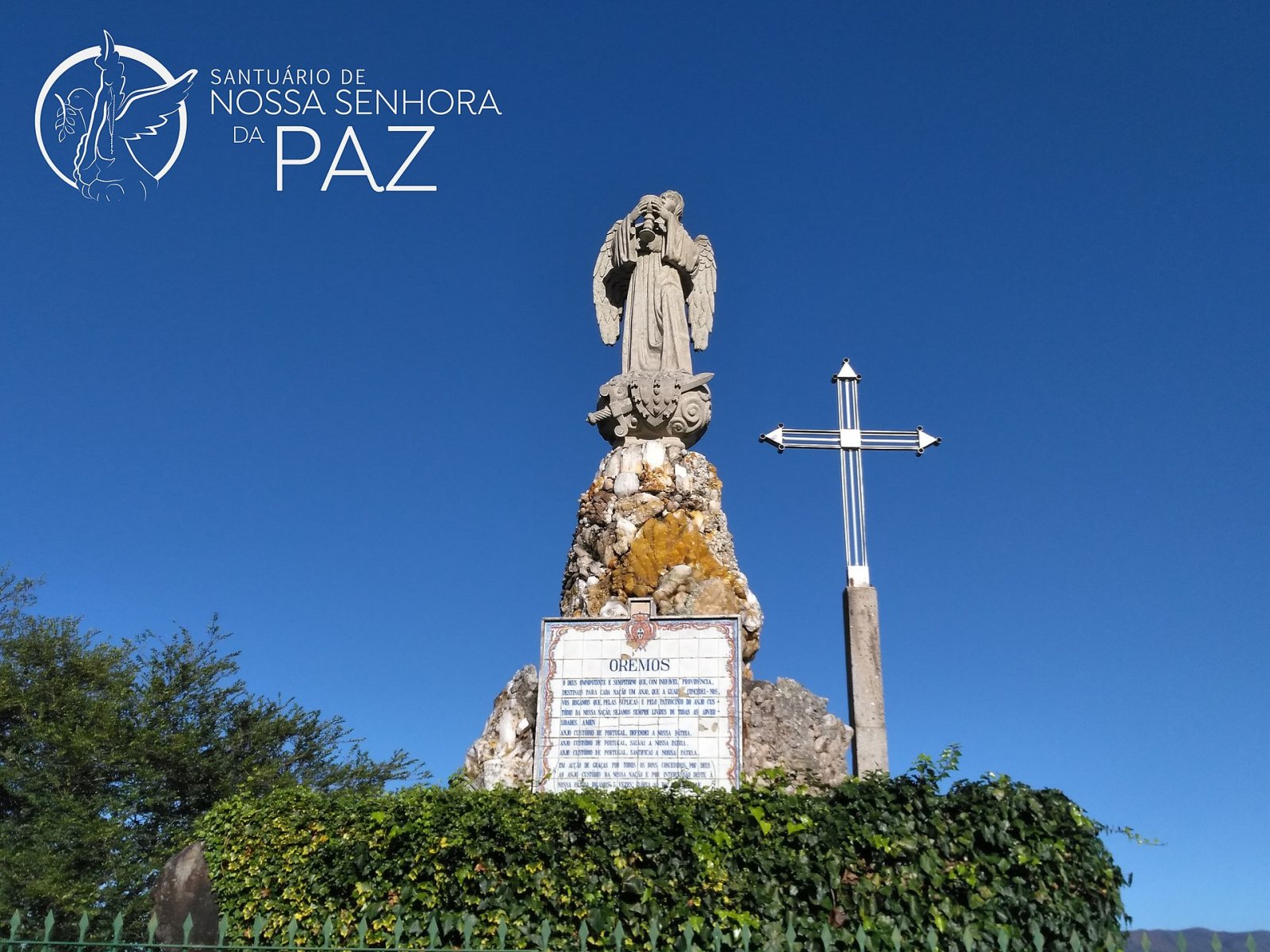 Узнайте о памятнике Носса Сеньора да Паз в Португалии - Funchal | Secret World Trip Planner