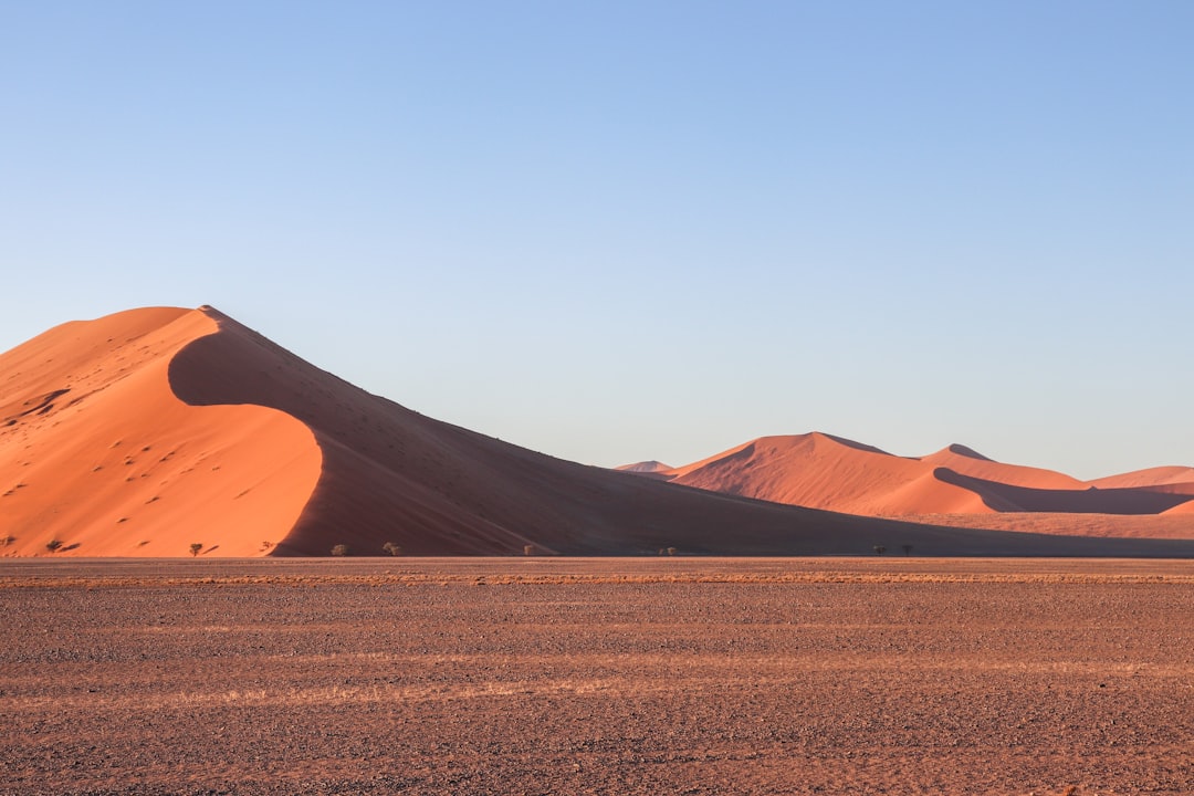 Dune 45 Sossusvlei : La Magie du Désert Namibien - Dune 45 Sossusvlei | Secret World Trip Planner