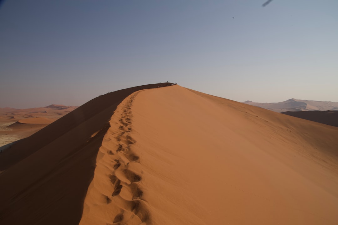 Dune 45 Sossusvlei : La Magie du Désert Namibien - Dune 45 Sossusvlei | Secret World Trip Planner
