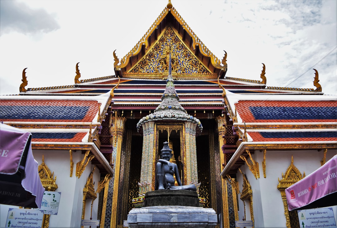 Scopri il Wat Phra Sri Rattana Mahathat in Thailandia - Si Satchanalai District | Secret World Trip Planner
