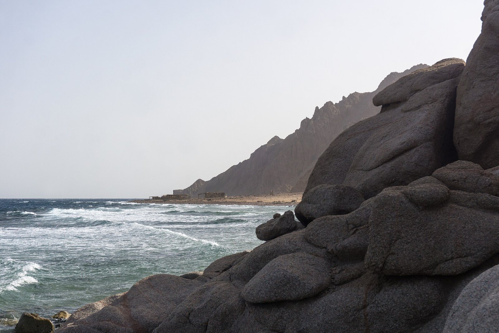 Scopri Abu Ras: un angolo di natura in Egitto | Secret World Trip Planner