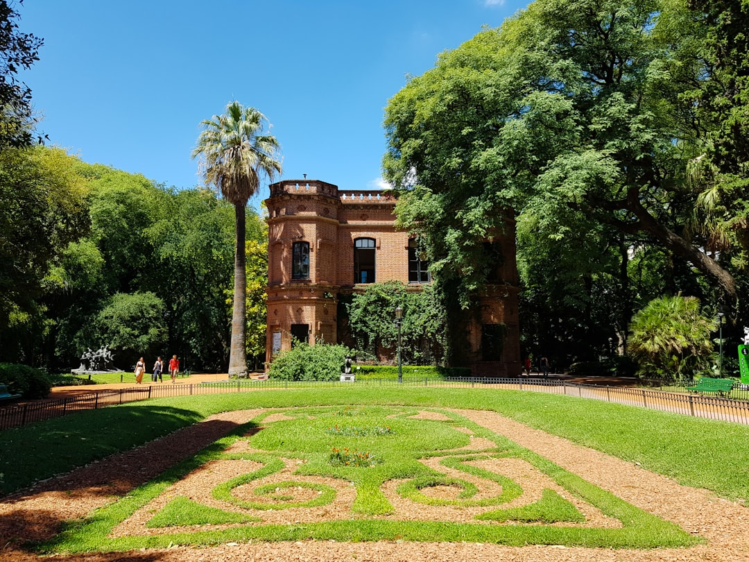 Entdecken Sie den Palacio San José: ein kulturelles Juwel in Argentinien - Palacio San Jose | Secret World Trip Planner