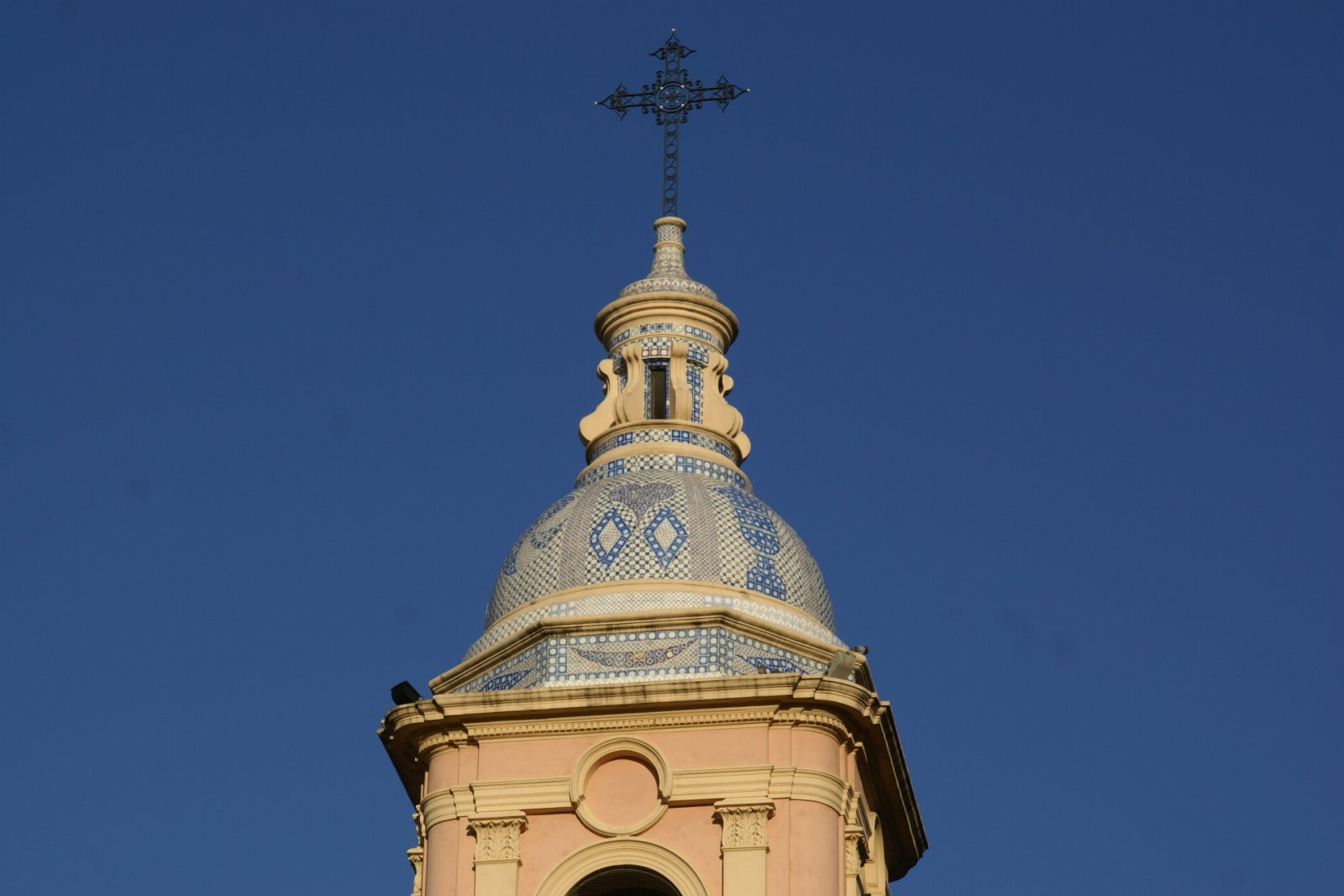 Discover the Basílica de Santo Domingo in Córdoba, Argentina - Córdoba | Secret World Trip Planner