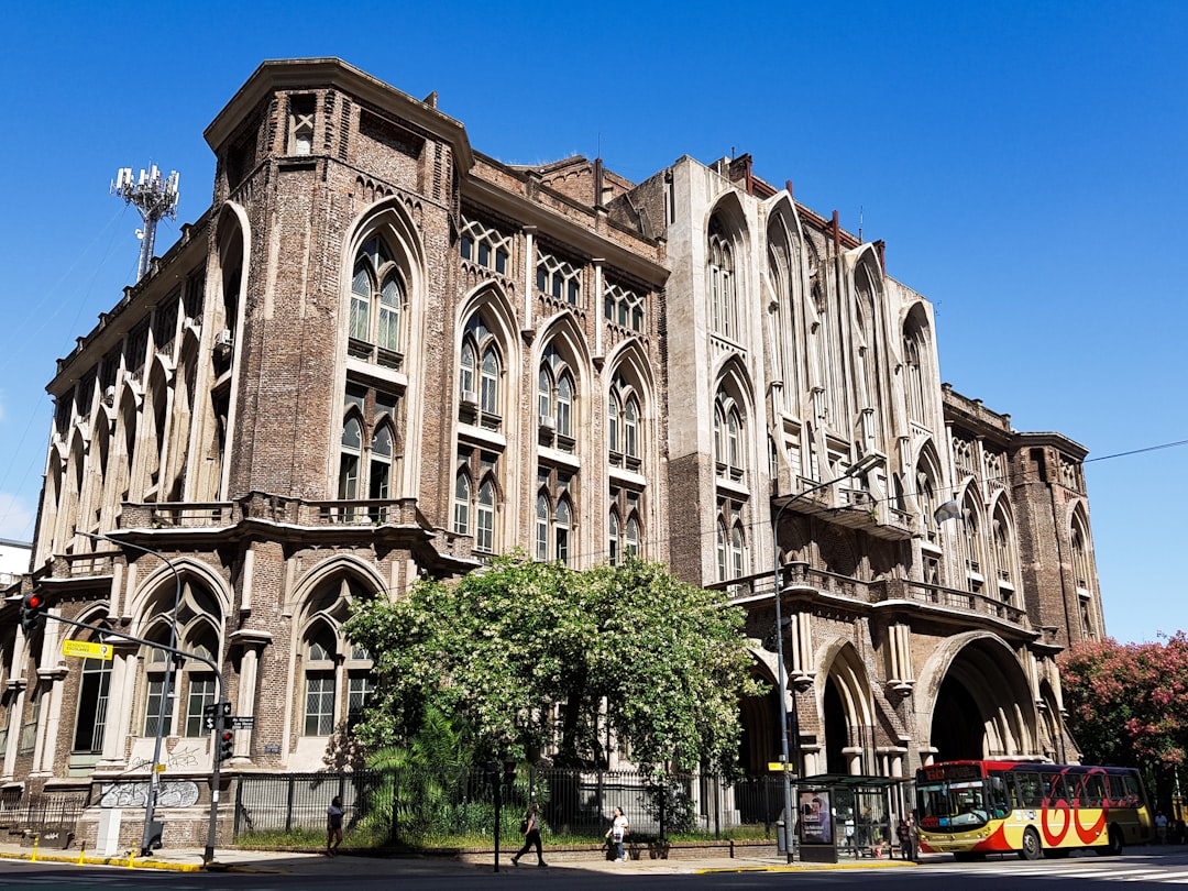 Scopri il Museo de Física a La Plata: un viaggio nella scienza - La Plata | Secret World Trip Planner