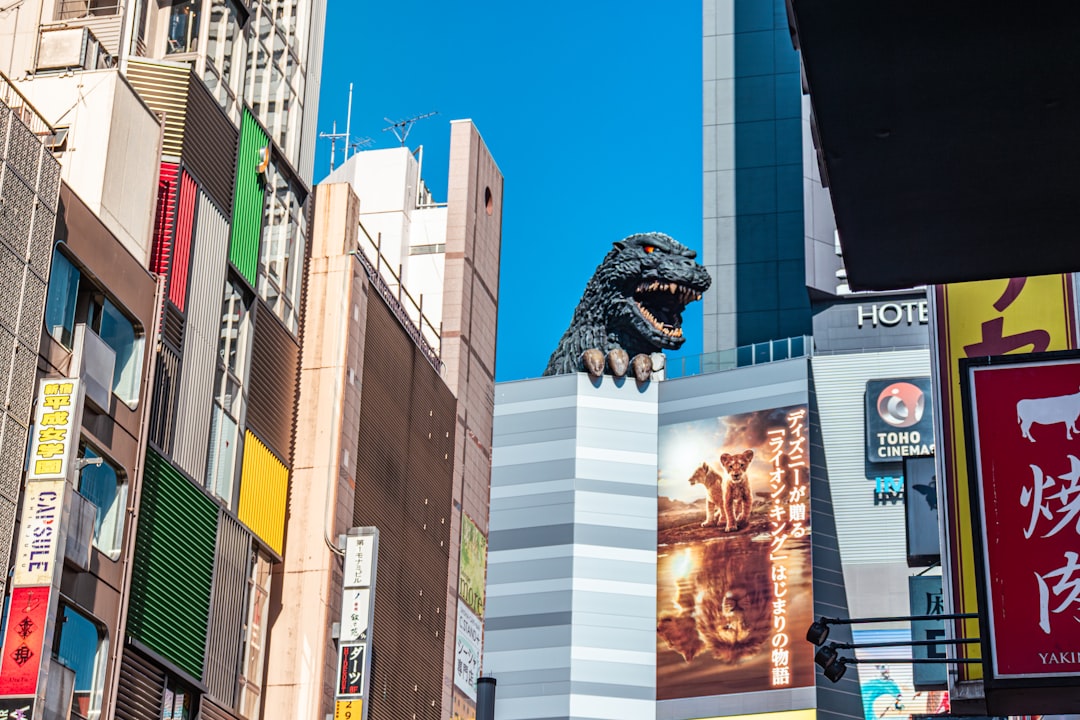 Музей Яёи Кусамы: уникальный художественный опыт в Токио - Shinjuku City | Secret World Trip Planner