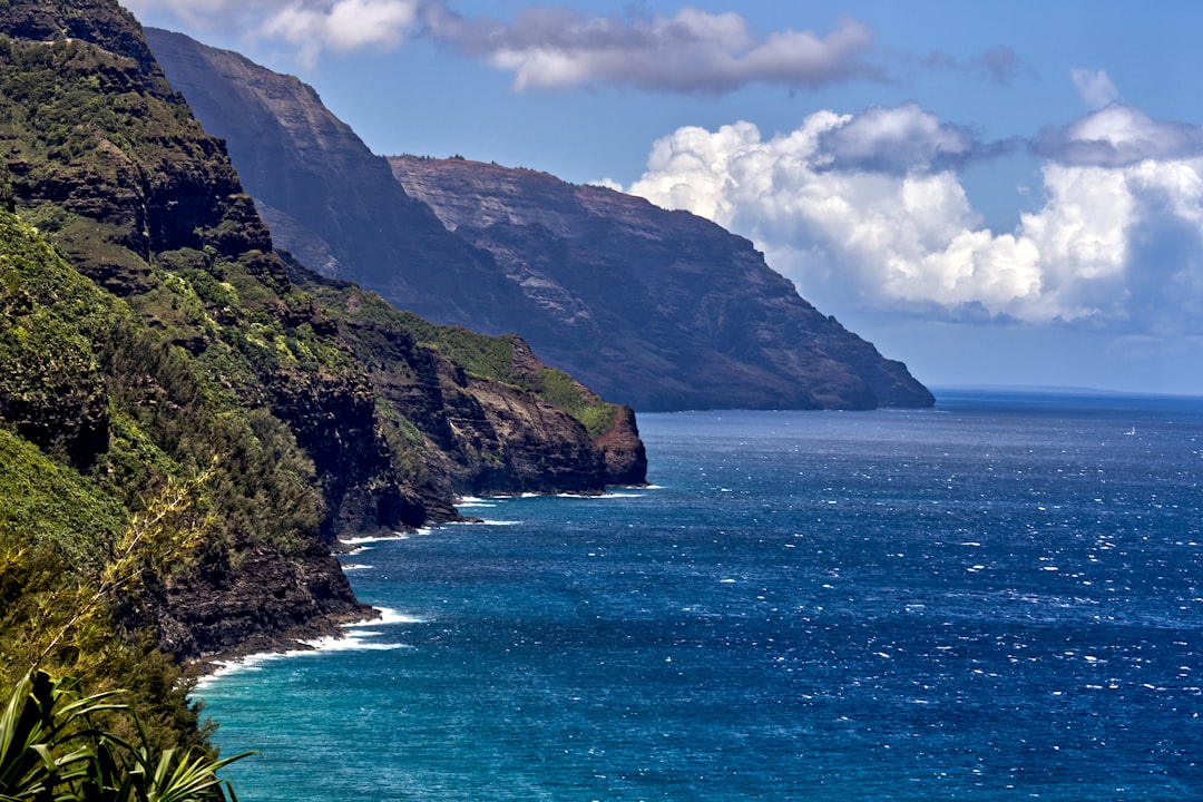 Descubre el Kalalau Trail: Un Trekking en la Naturaleza - Kalalau Trail | Secret World Trip Planner
