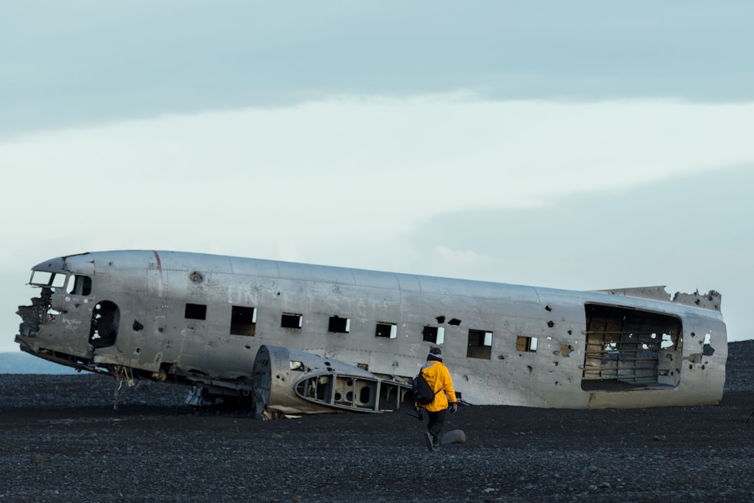 Découvrez l'Histoire de l'Aéronautique au Musée de l'Aviation Islandais - Akureyri | Secret World Trip Planner