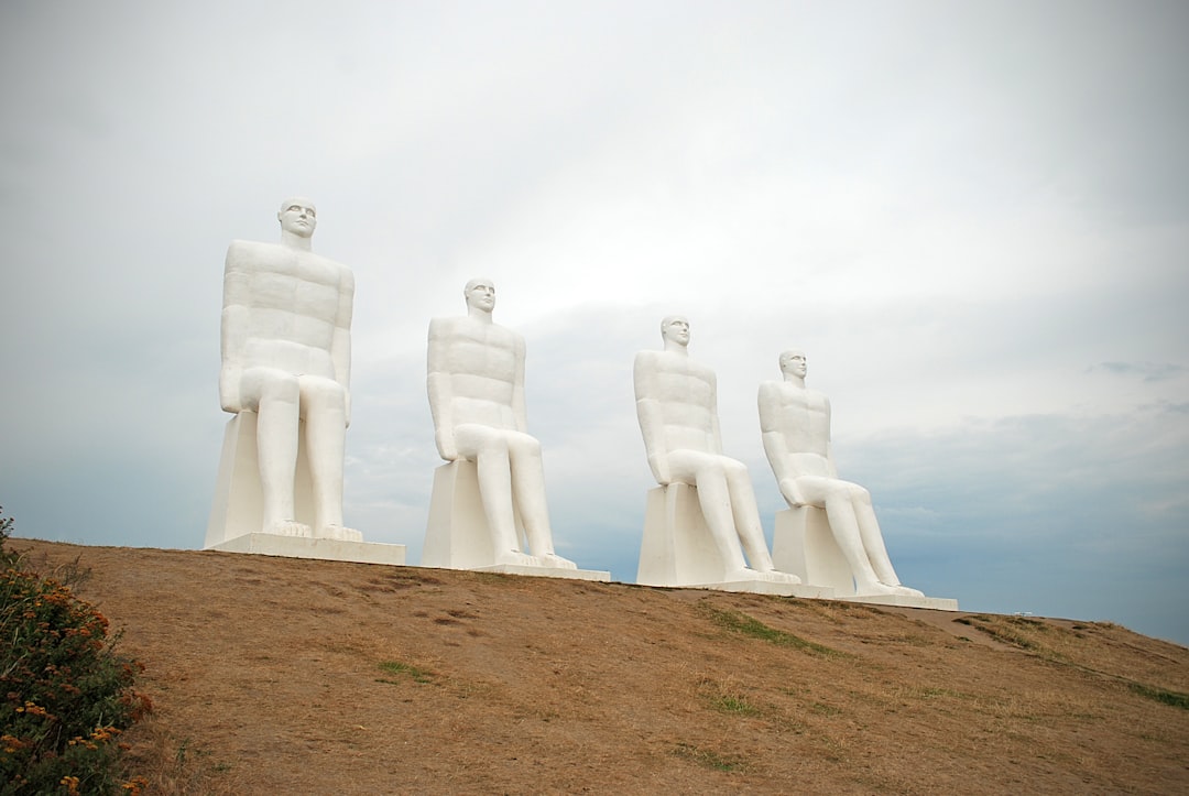 Esbjerg Kunstmuseum: Eine Reise in die dänische Kunst - Havnegade 20 | Secret World Trip Planner