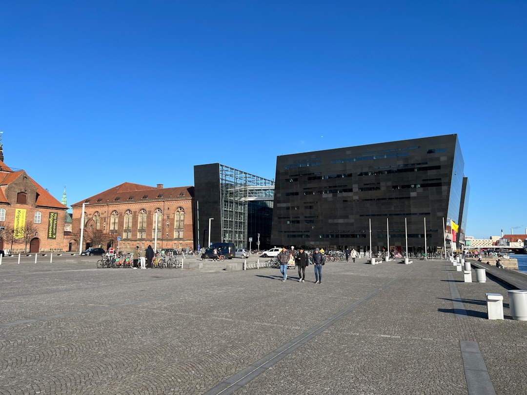 Scopri il Danmarks Ferguson Museum: un viaggio nella tecnologia danese - Købmagervej 1 | Secret World Trip Planner