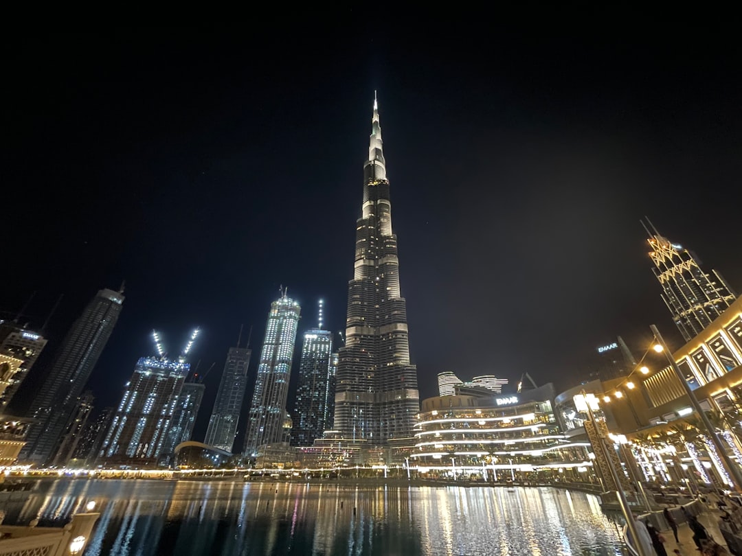 Burj Khalifa: la icona de Dubái que desafía al cielo | Secret World Trip Planner
