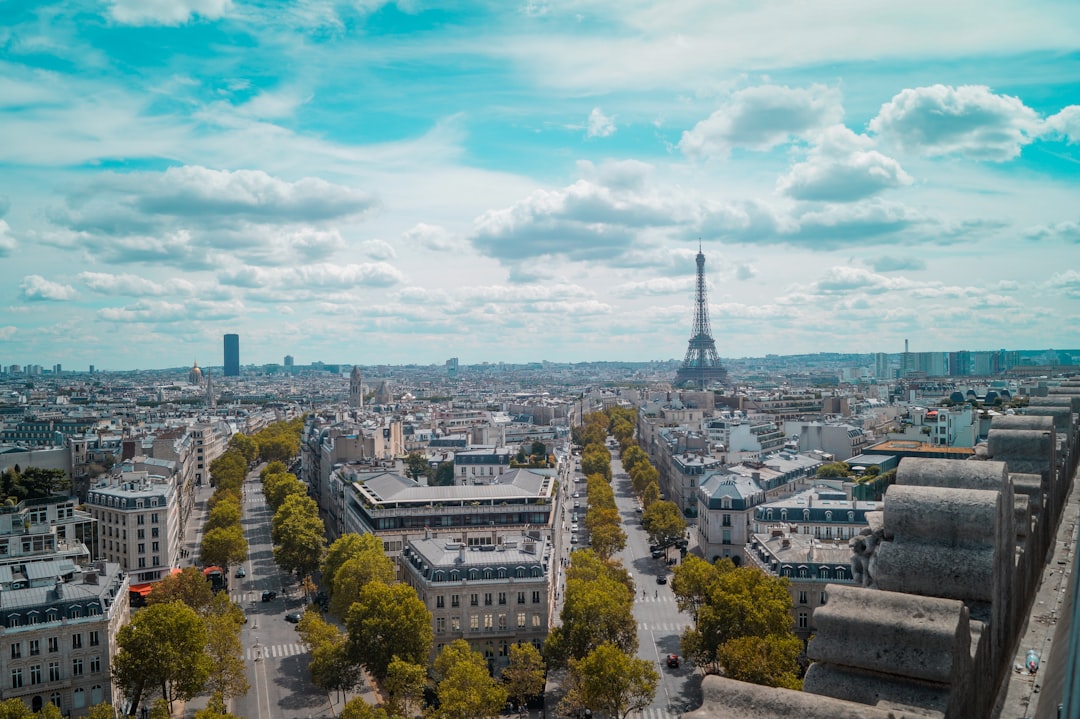 Secret World vs TripIt: Which App Wins in Paris 2026? - Parigi | Secret World Trip Planner