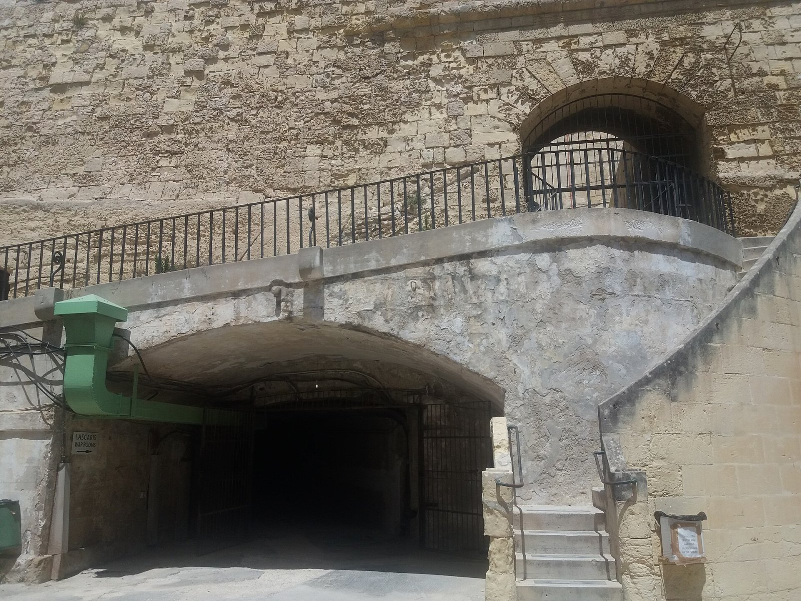 Découvrez les Lascaris War Rooms à Malte : histoire et culture - VGV7+X4 Valletta | Secret World Trip Planner