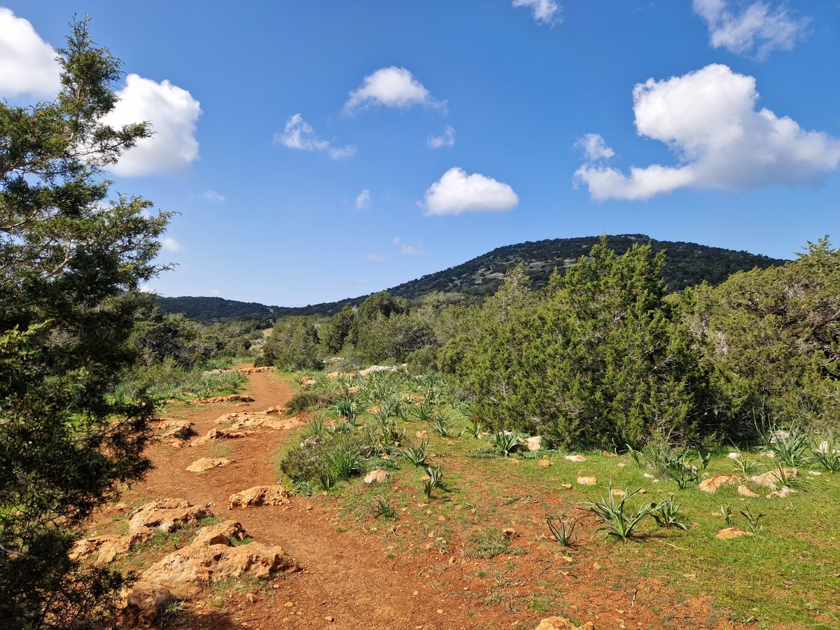 Sentier d'Aphrodite : randonnée sauvage à Chypre - Rd To Fontana Amoroza | Secret World Trip Planner