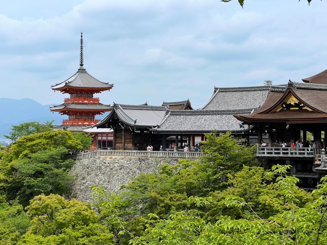 Wanderlog avis 2026 : ça fonctionne à Kyoto ? Notre test - Kyoto | Secret World Trip Planner