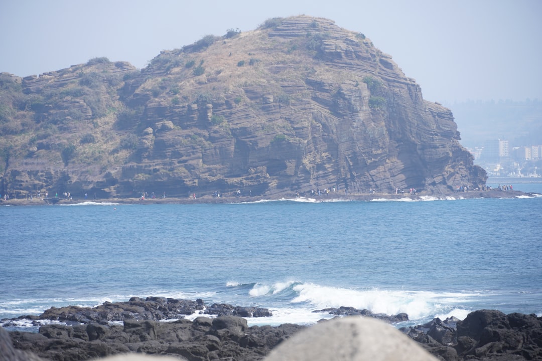 Manjanggul: dentro il tubo lavico di Jeju - Cheju | Secret World Trip Planner