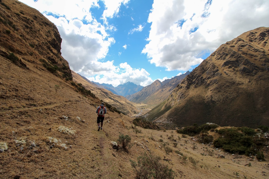 Scopri Dead Woman's Pass: il cuore delle Ande Peruviane - Aguas Calientes | Secret World Trip Planner