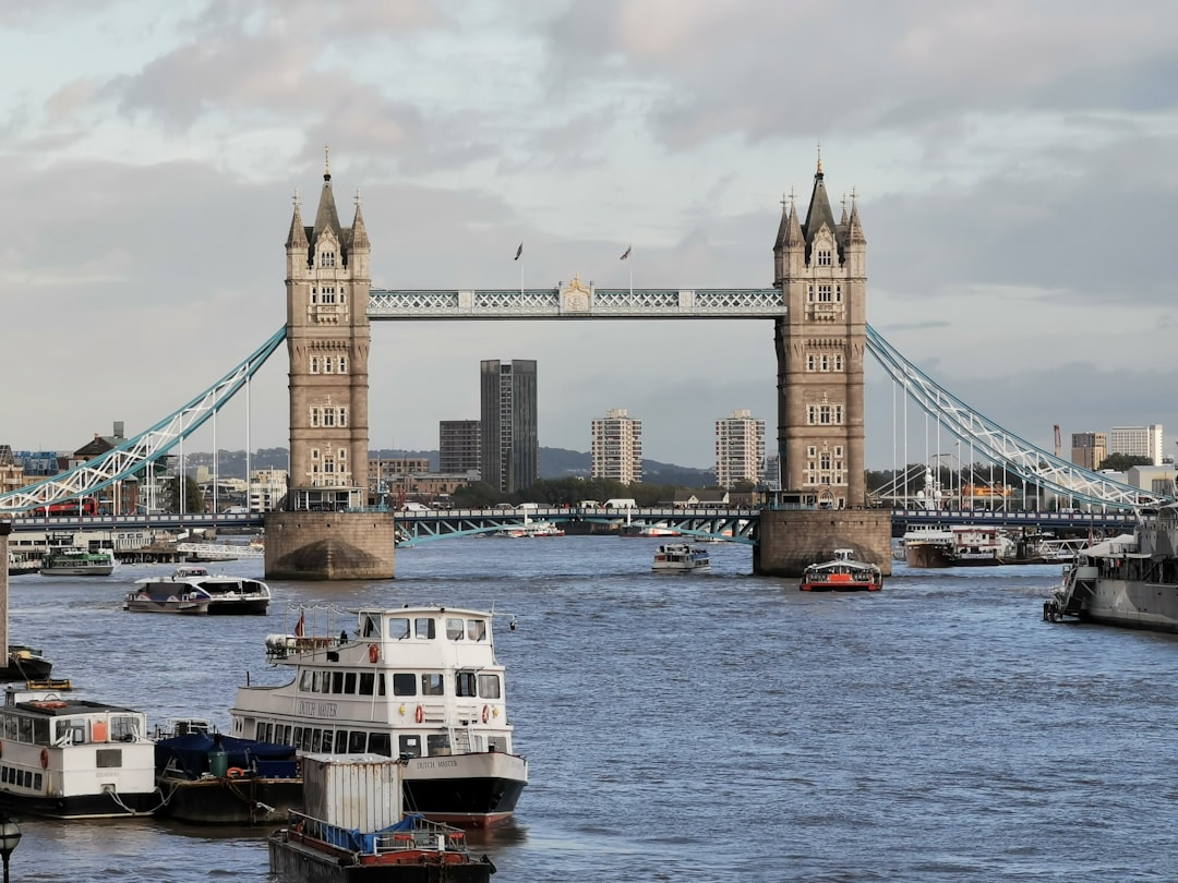 Secret World vs Google Trips: il migliore trip planner per Londra 2026 - Londra | Secret World Trip Planner