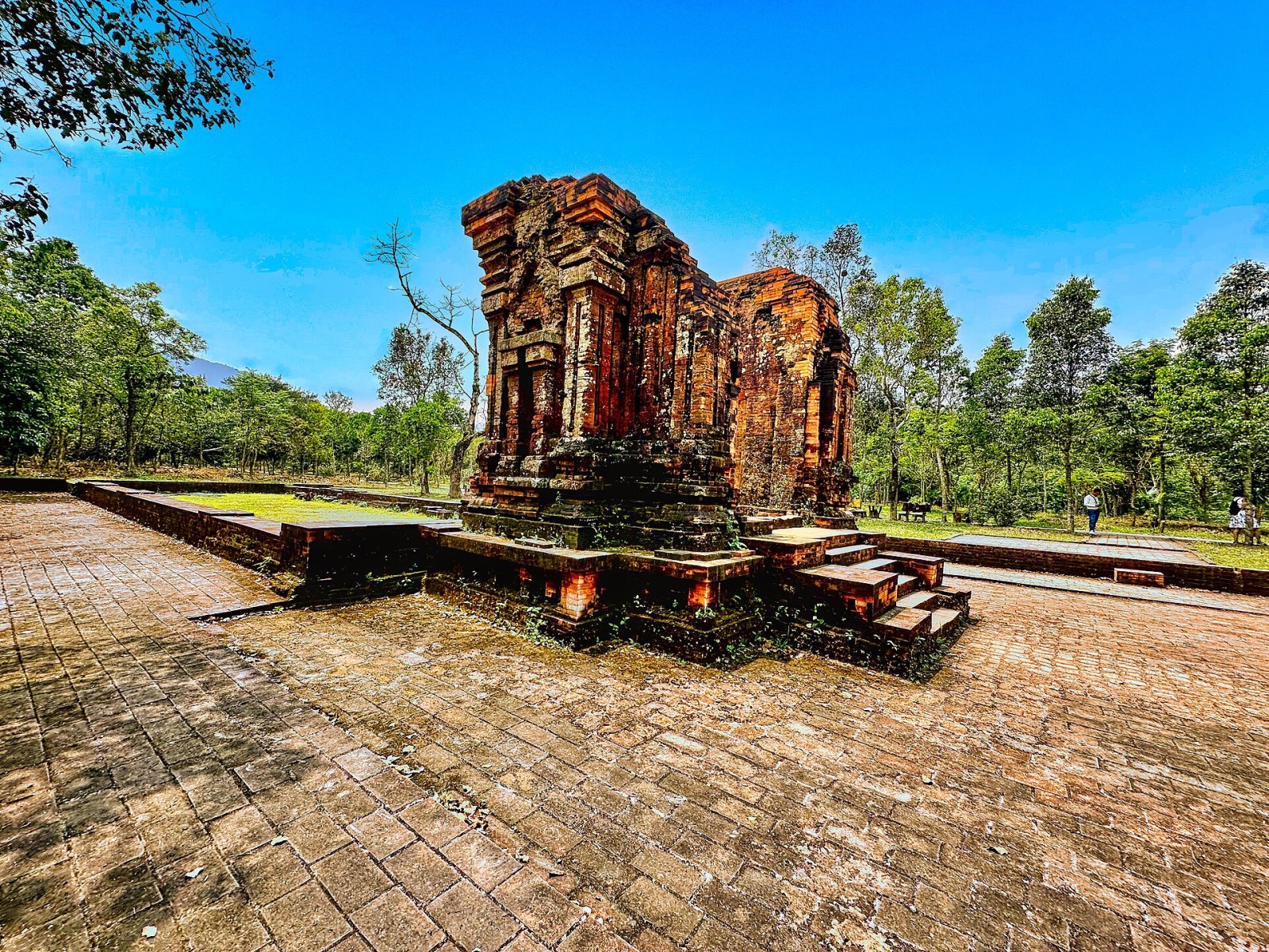 Scoprire il Group K: un collettivo artistico del Vietnam - Thu Bon | Secret World Trip Planner