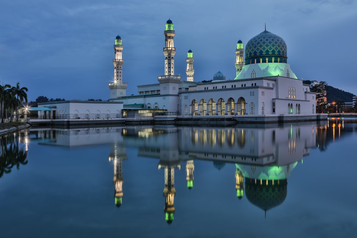 Jamiya Masjid in Vijayapura: The Grand Adil Shahi Mosque - Vijayapura | Secret World Trip Planner