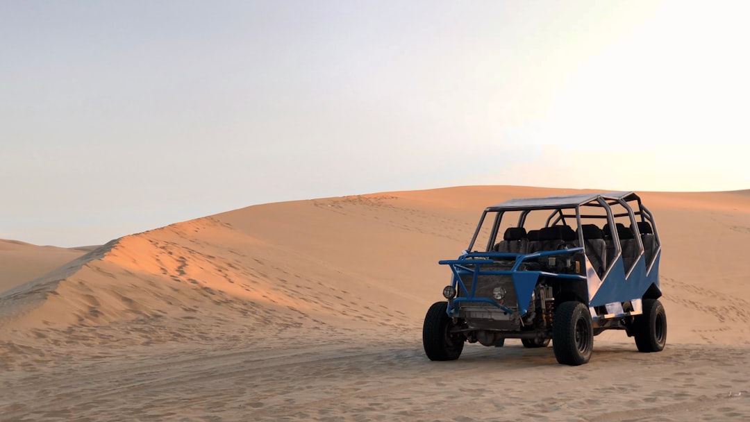 Huacachina: l'oasi nel deserto di Ica, Perù - Unnamed Road | Secret World Trip Planner