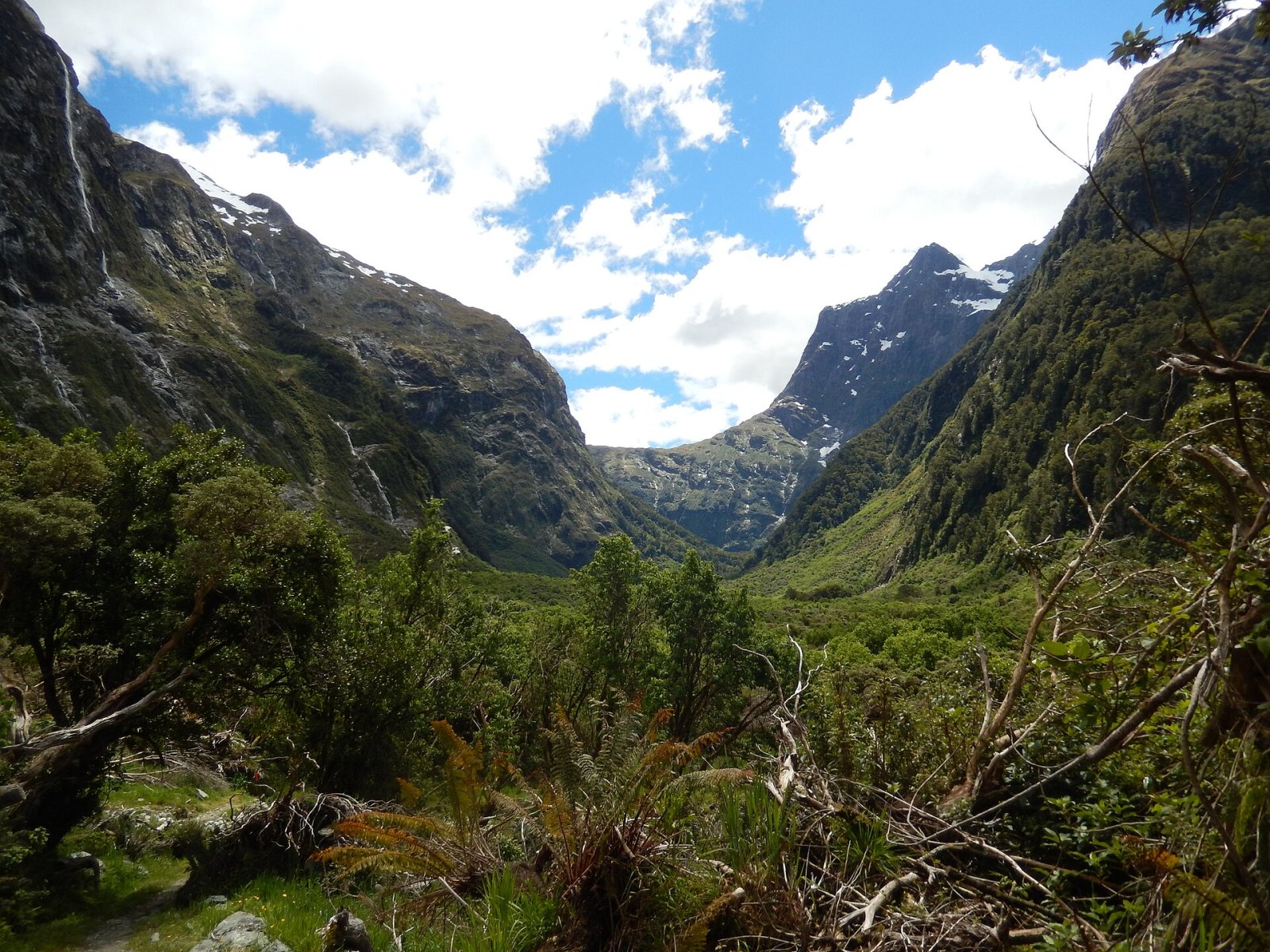 Scopri l'incanto dell'Omanui / McKinnon Pass in Nuova Zelanda - Fiordland National Park | Secret World Trip Planner