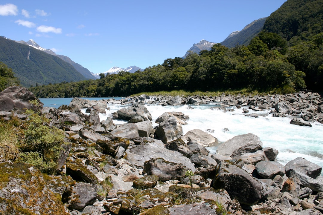 Scopri le Silica Rapids: un gioiello della Nuova Zelanda — Waimarino