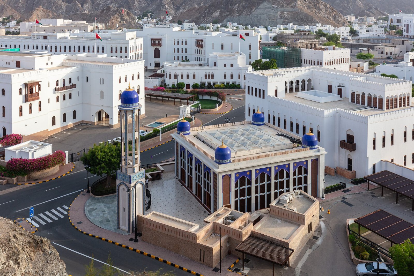 Die Moschee in Oman entdecken: Eine Reise in die islamische Kultur - Tawi Bedi Guish | Secret World Trip Planner
