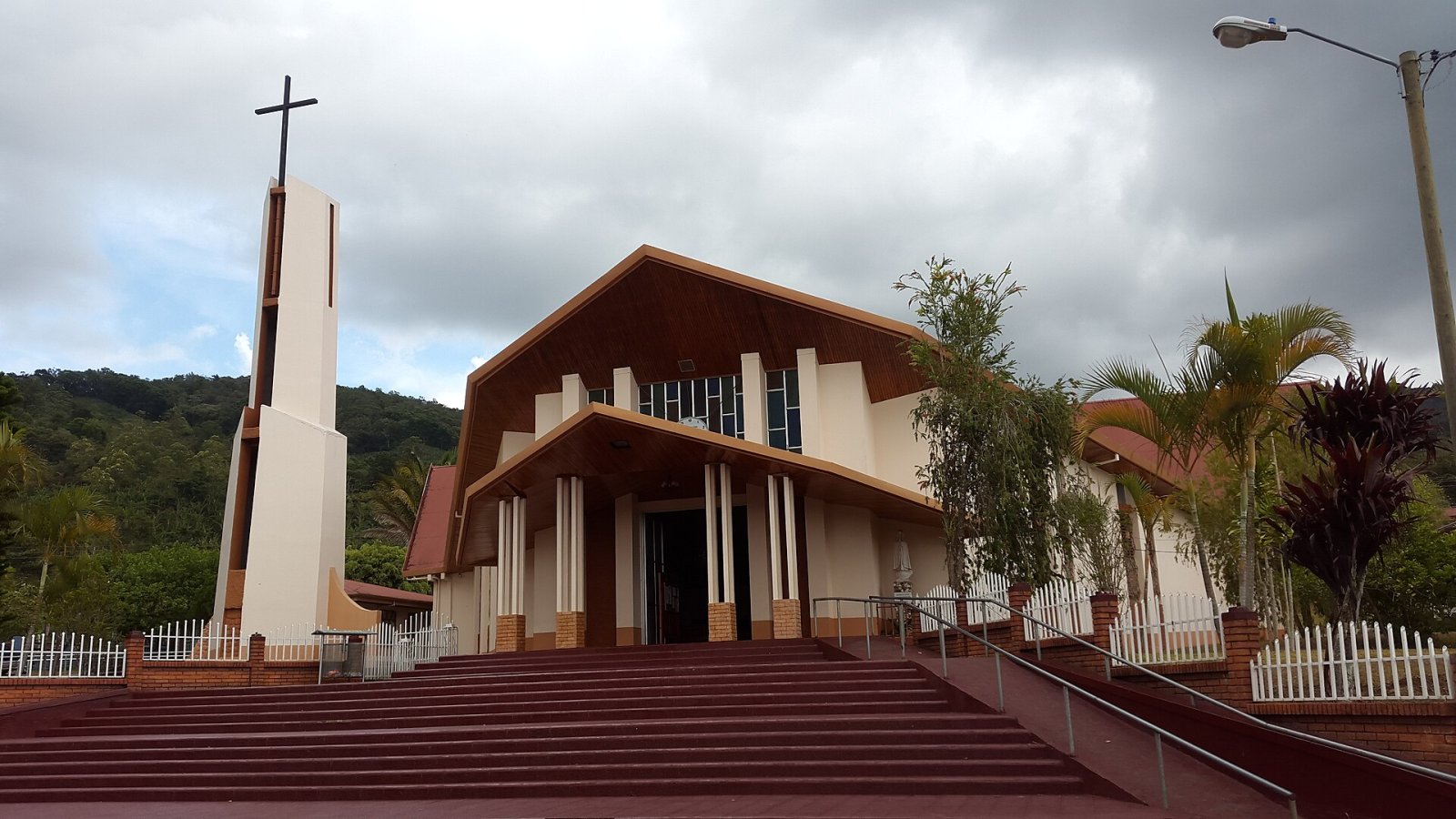 Iglesia de San Pablo: Ein kulturelles Juwel in Platanares - Pérez Zeledón | Secret World Trip Planner