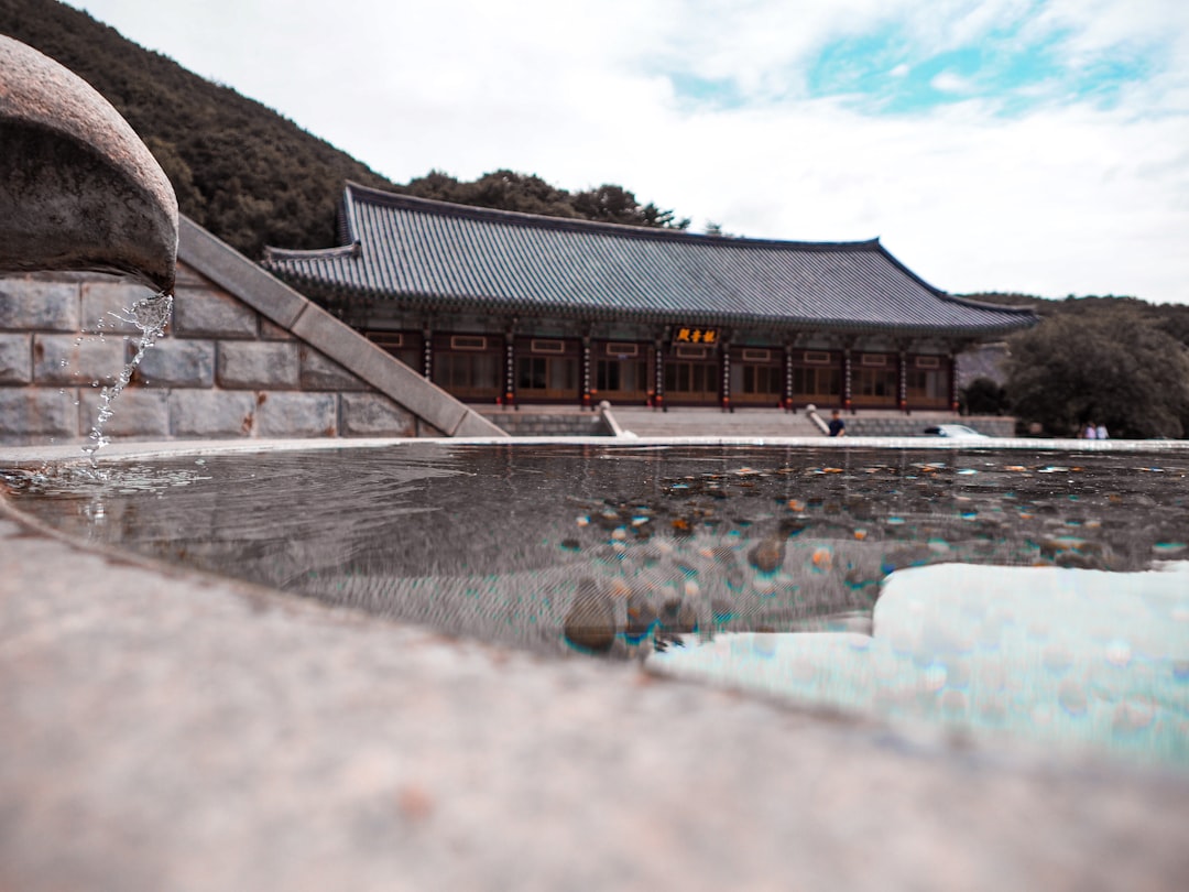 Deokgu Oncheon: terme naturali tra i monti di Uljin - Uljin | Secret World Trip Planner