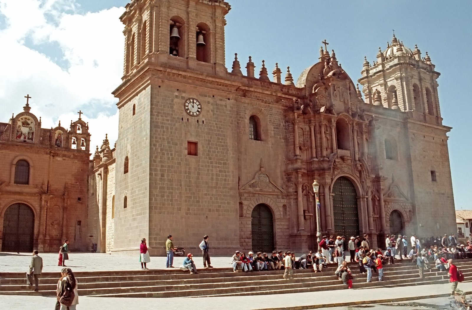 La Catedral: Eine Musikalische Reise in Peru — Salinas de Otuma