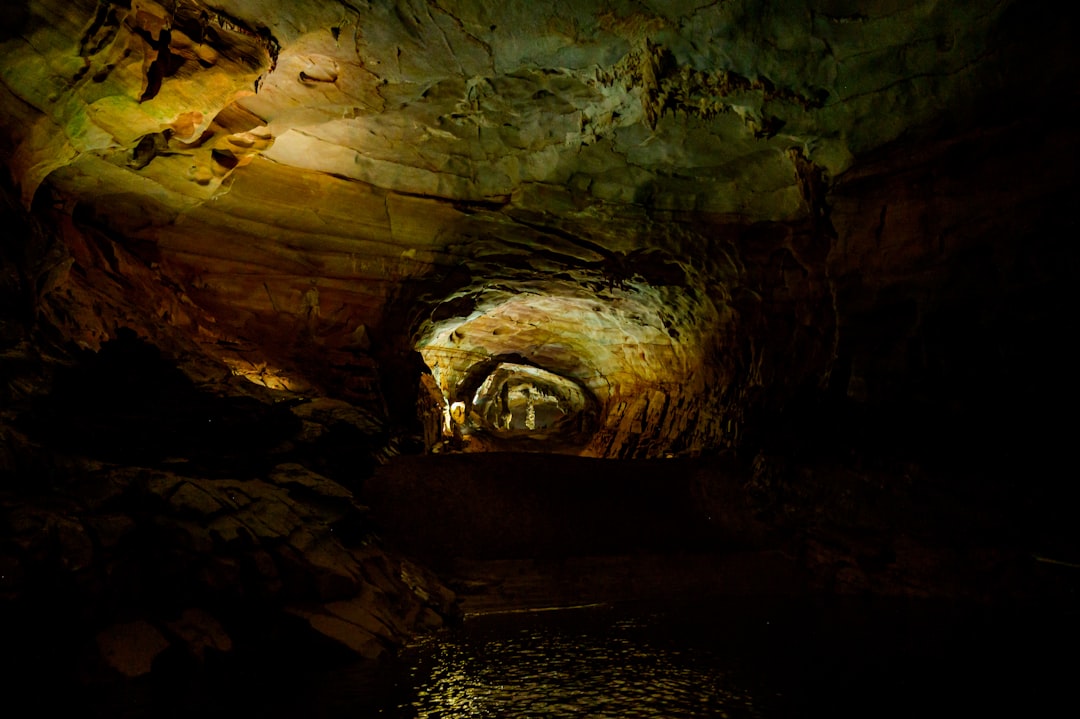 Phong Nha 동굴: 베트남의 심장부에서의 경이로움 - Phong Nha | Secret World Trip Planner