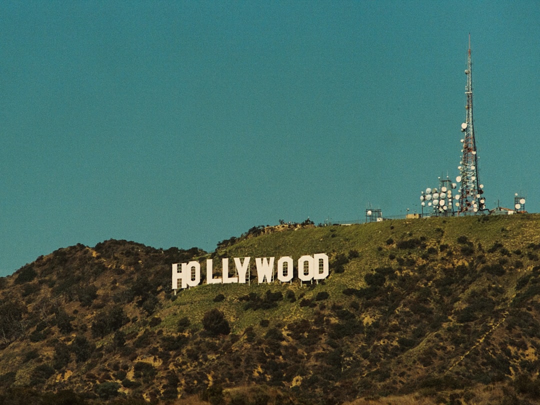 Top 5 Travel Apps for 2026 in Los Angeles - Los Angeles | Secret World Trip Planner