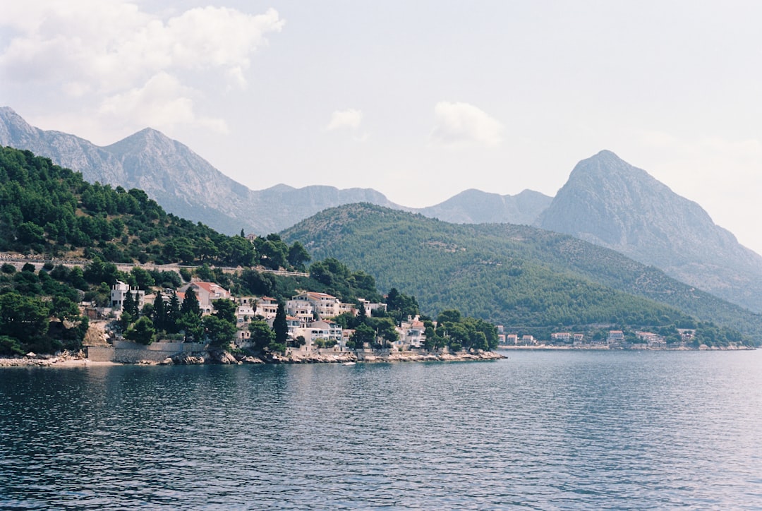 Entdecken Sie den Belveder in Montenegro: Ein unvergleichliches Erlebnis - Cetinje | Secret World Trip Planner
