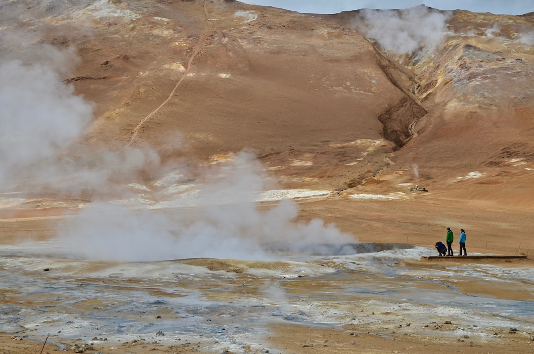 Scopri Námafjall: il cuore geotermico dell'Islanda - Reykjahlíð | Secret World Trip Planner