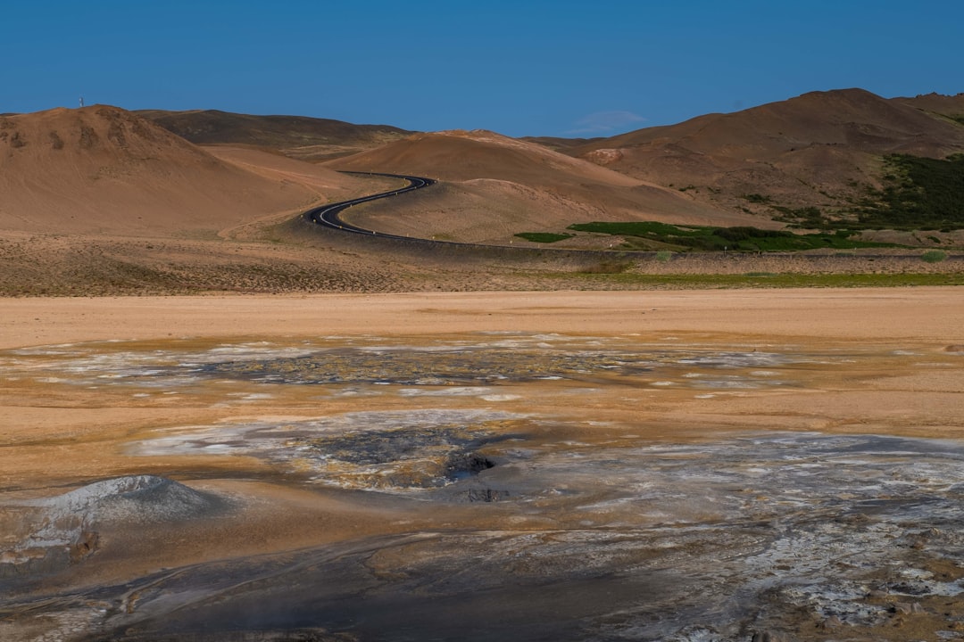 Descubra Námafjall: o coração geotérmico da Islândia - Reykjahlíð | Secret World Trip Planner