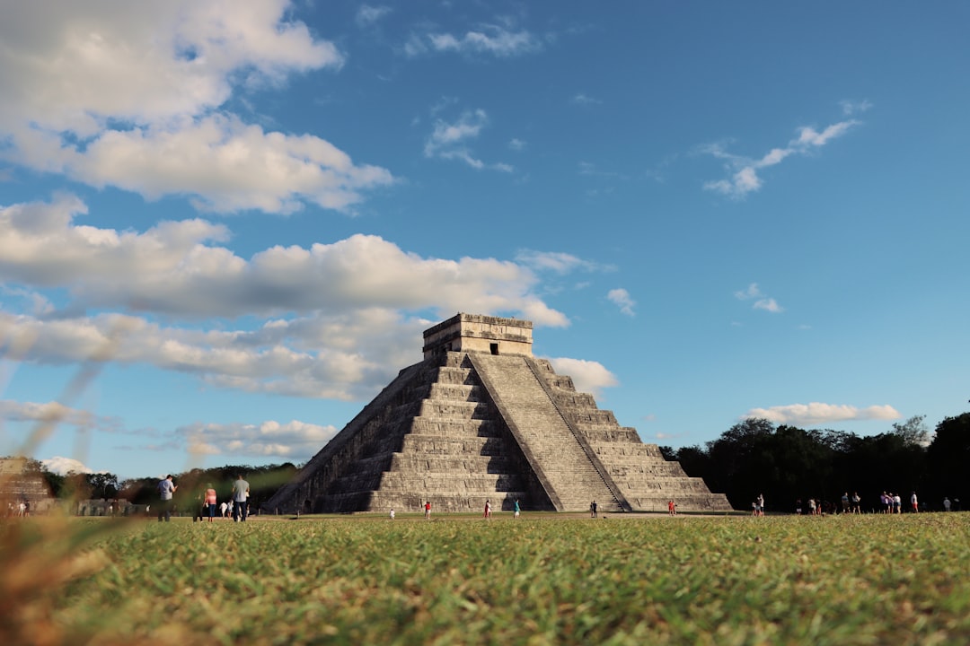 Chichén Itzá: Maya Architecture of Light and Stone - 97751 Yucatán | Secret World Trip Planner