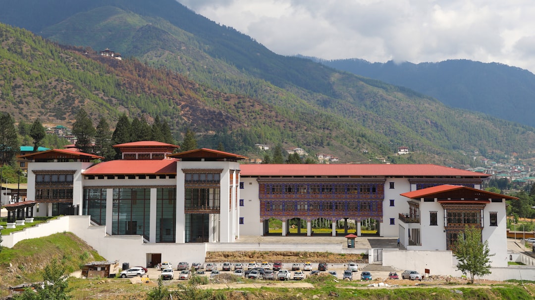 High Altitude Wines in Shangri-La: Vineyards & Himalayas - Diqing Tibetan Autonomous Prefecture | Secret World Trip Planner