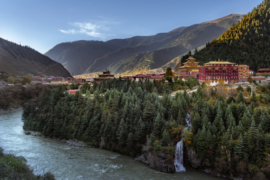 High Altitude Wines in Shangri-La: Vineyards & Himalayas - Diqing Tibetan Autonomous Prefecture | Secret World Trip Planner