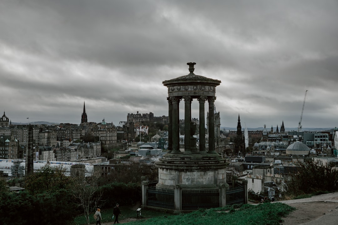 Scopri il Donald Murchison Monument in Scozia - 78JG+7P Plockton | Secret World Trip Planner