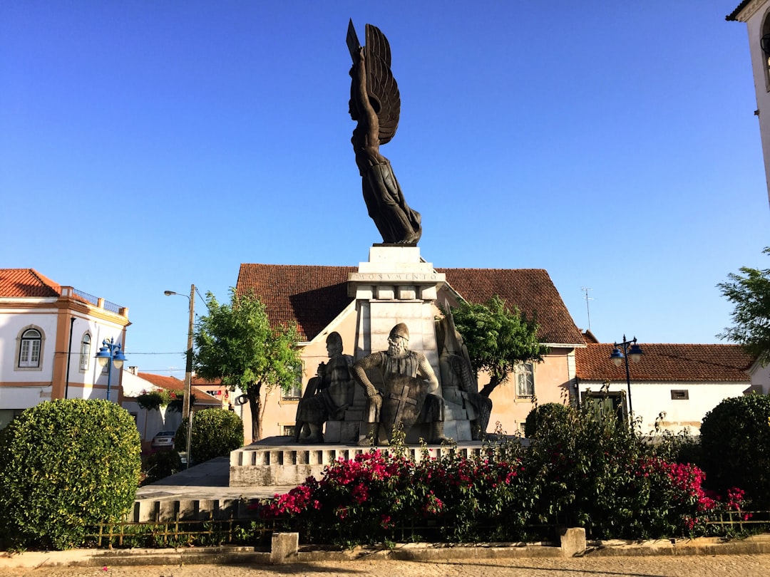 Che Guevara Statue in Santa Clara: Complete Guide - C26V+Q82 | Secret World Trip Planner