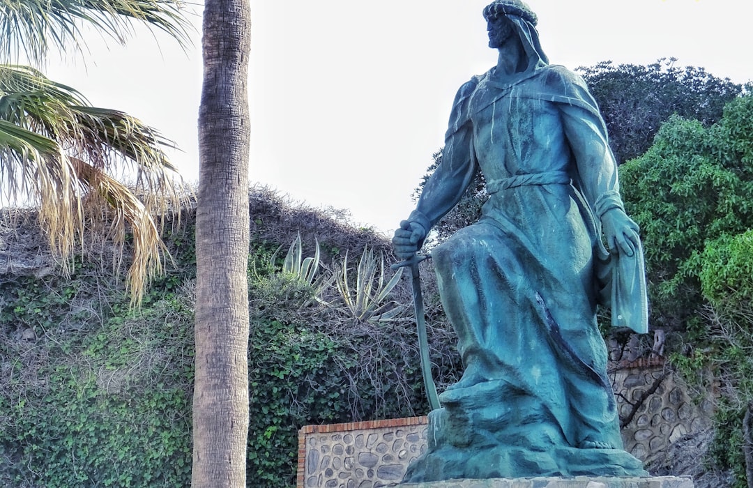 Che Guevara Statue in Santa Clara: Komplettführer - C26V+Q82 | Secret World Trip Planner