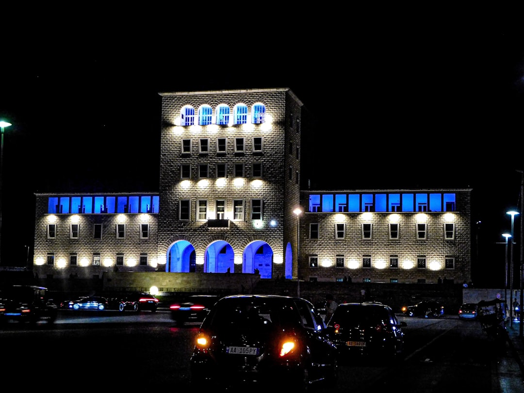 Scoprire Mother Albania: un simbolo di identità nazionale - Tiranë | Secret World Trip Planner