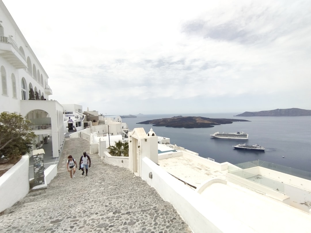 Hiking from Fira to Oia: The Caldera Trail - CCPF+X3 | Secret World Trip Planner