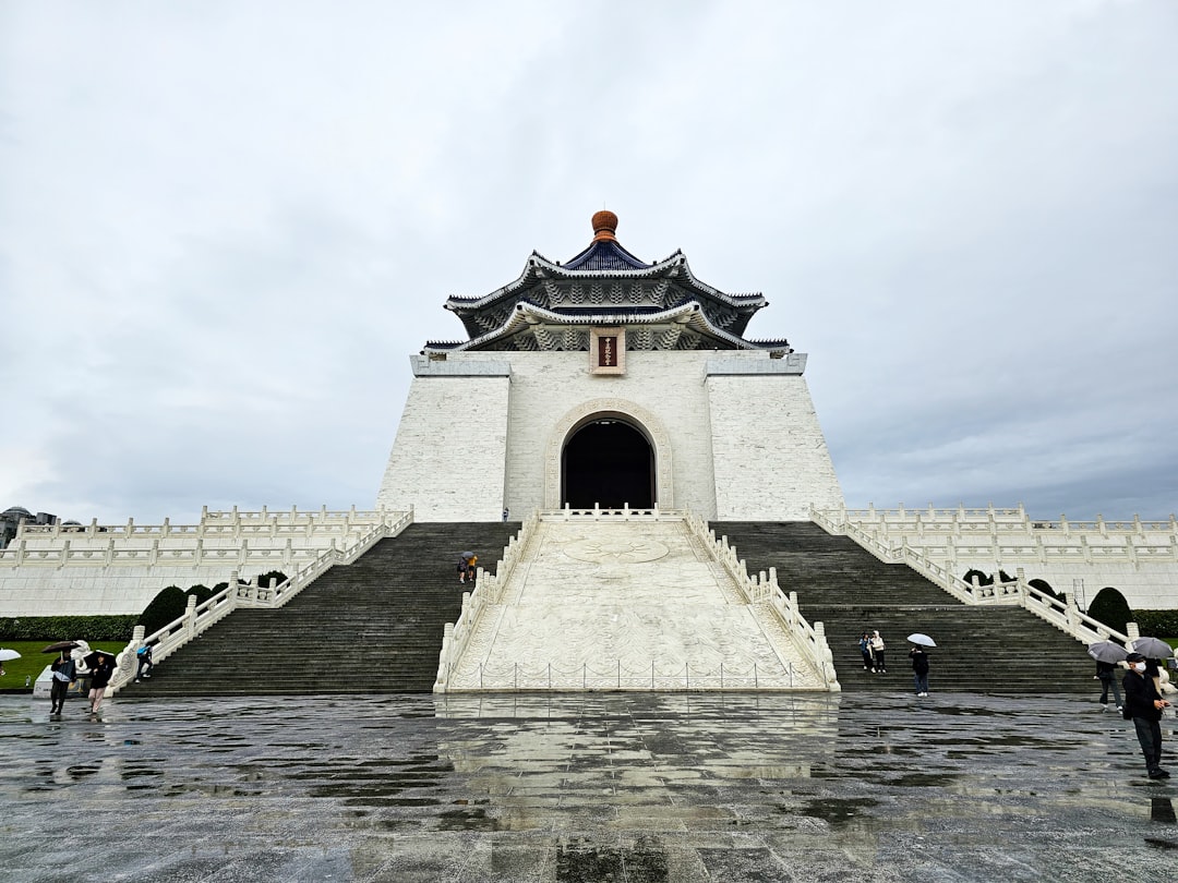 O Mausoléu do Primeiro Imperador Qin em Xi'an - Xi'an | Secret World Trip Planner
