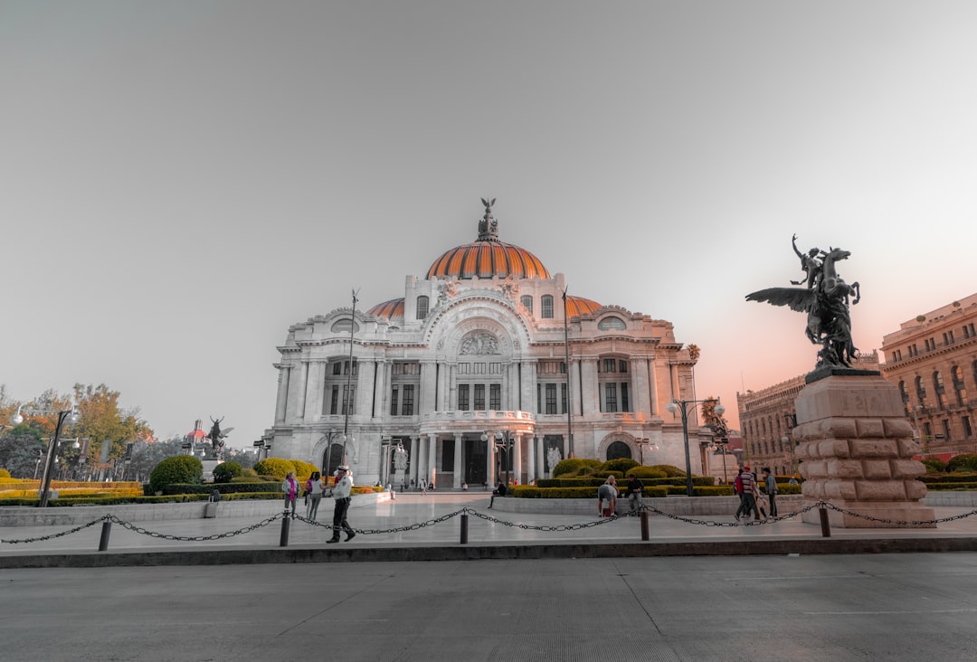 Visita al Monumento a Tlahuicole: Un tesoro storico del Messico — Tlaxcala de Xicohténcatl