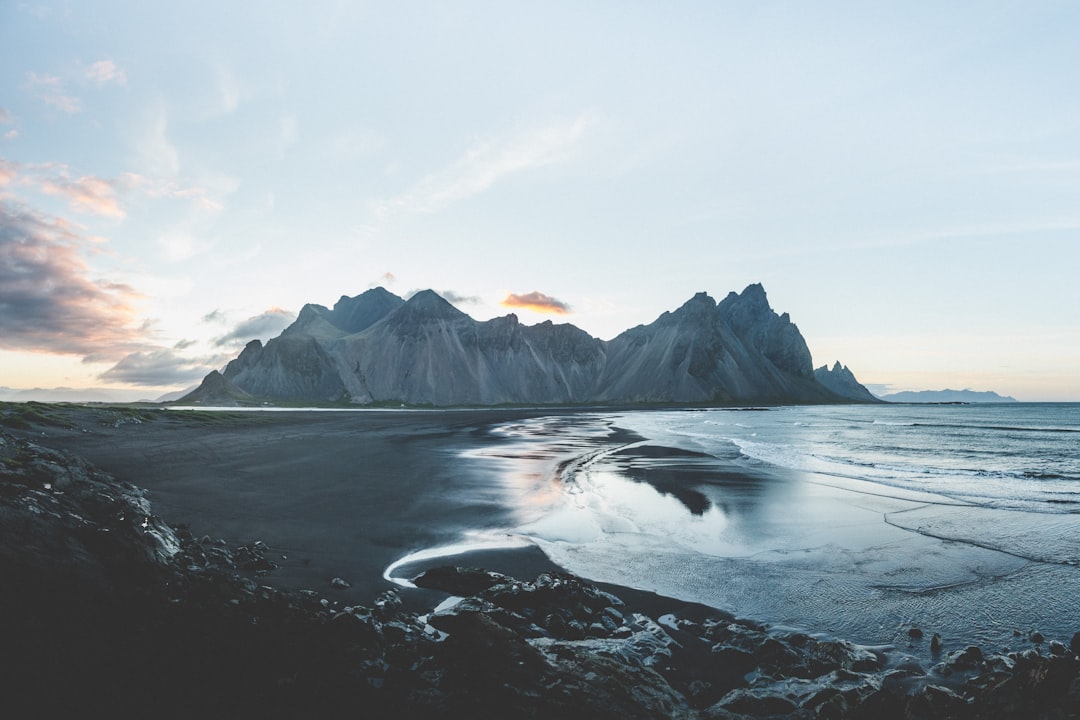 Scopri Hvannadalshnúkur: la vetta più alta d'Islanda