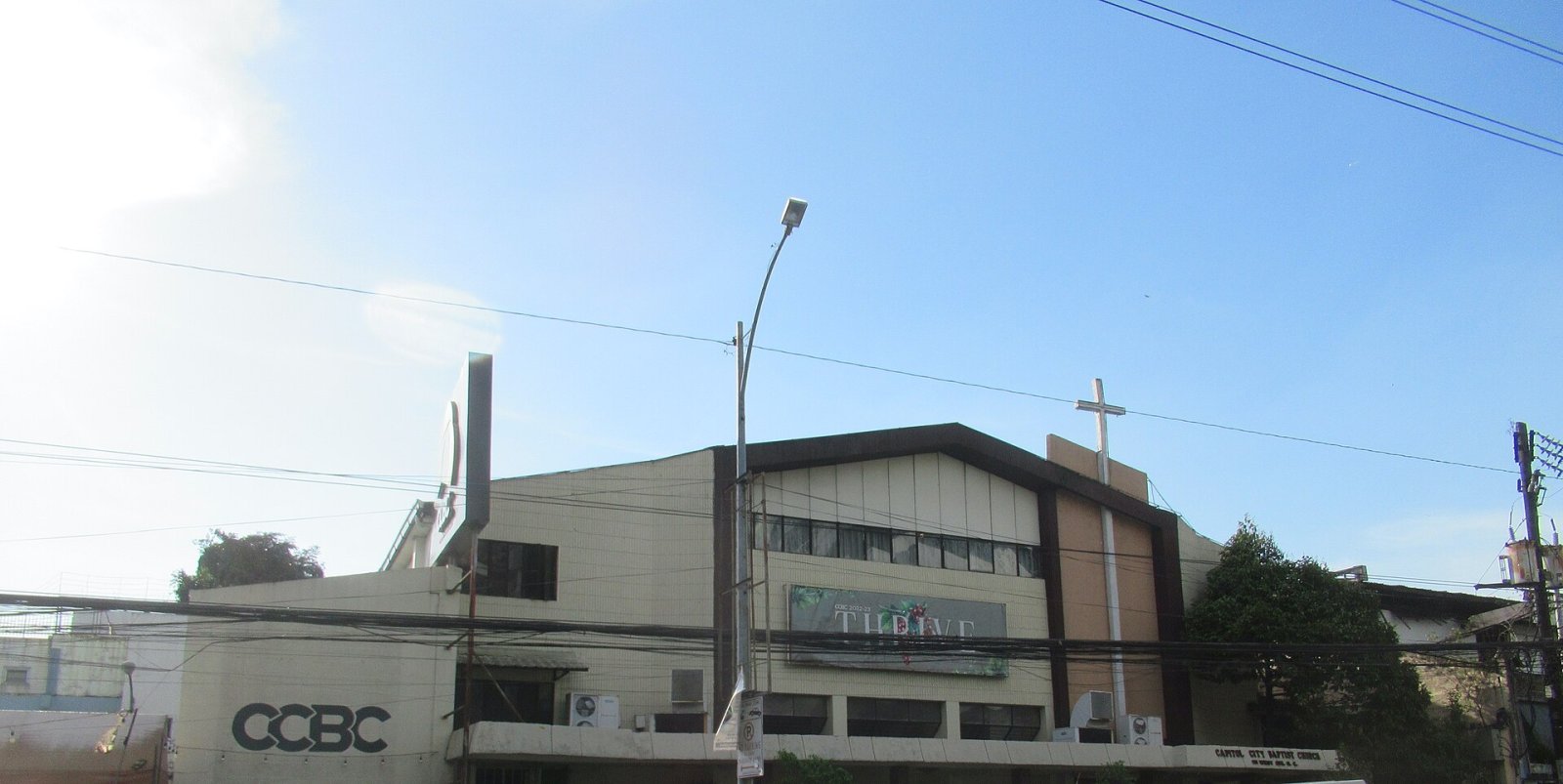 Découvrir la Capitol City Baptist Church à Quezon City - Quezon City | Secret World Trip Planner