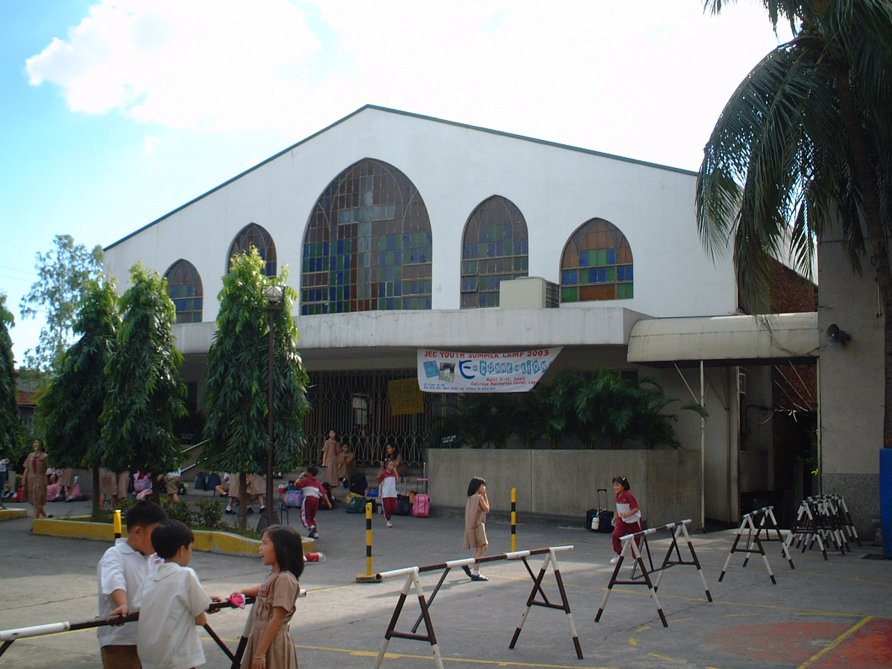 Découvrir l'Église chrétienne évangélique à Quezon City - Quezon City | Secret World Trip Planner
