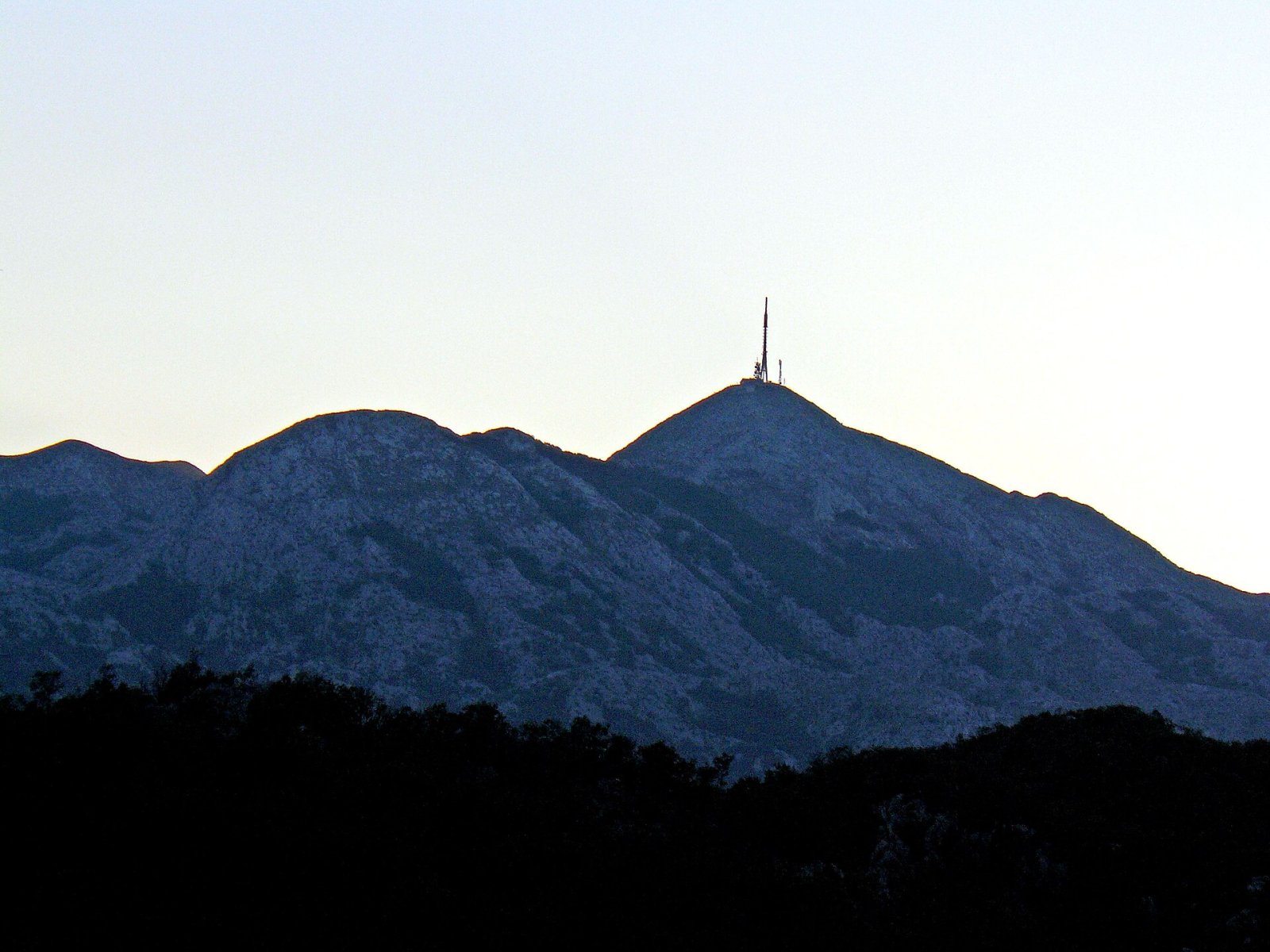 Sveti Jure: La Montaña Sagrada de Croacia - Veliko Brdo | Secret World Trip Planner