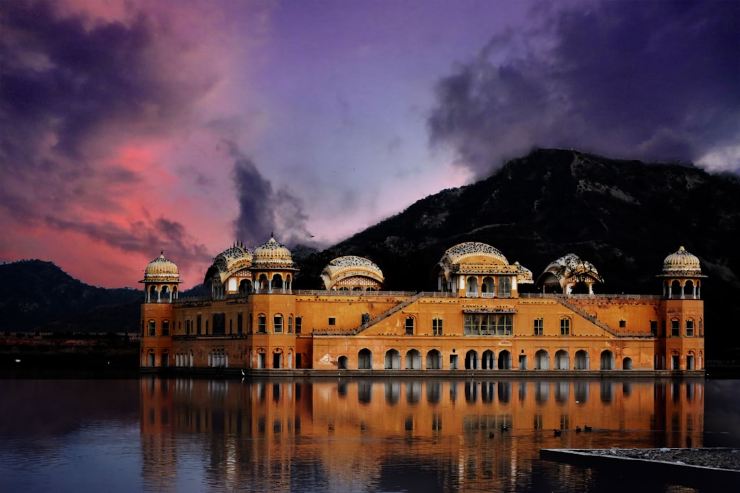 Palast von Jaipur: Königliches Museum der Mughal-Architektur - Jaipur | Secret World Trip Planner